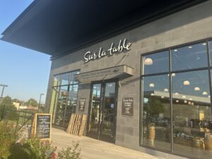 Exterior of the Sur La Table storefront at Classen Curve in Oklahoma City.